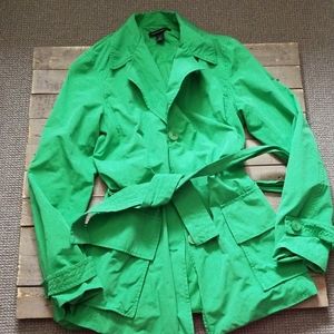 EUC lightweight rain/wind coat